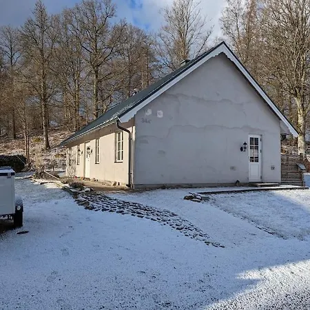Beautiful And Cosy House Near The Lake Olofstrom Exterior photo